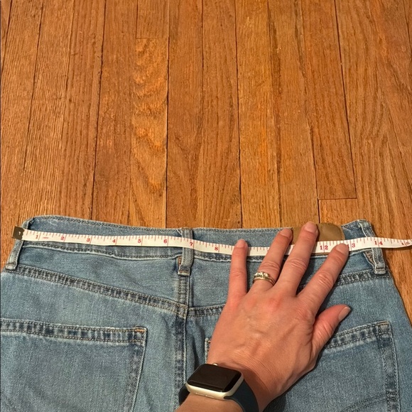 American Eagle Outfitters Women's High Rise Distressed Blue Jeans - Picture 9 of 13